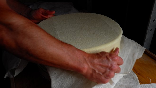 fontina cheese, jotaz, valle d'aosta