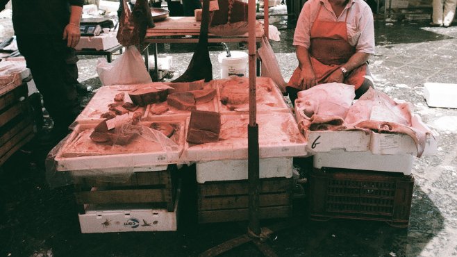 fish market, sicilia, tuna